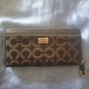 Coach Signature Black and Brown Zip Wallet